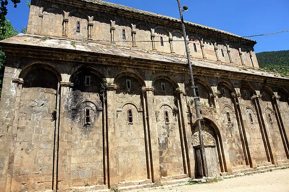Parhali Manastırı