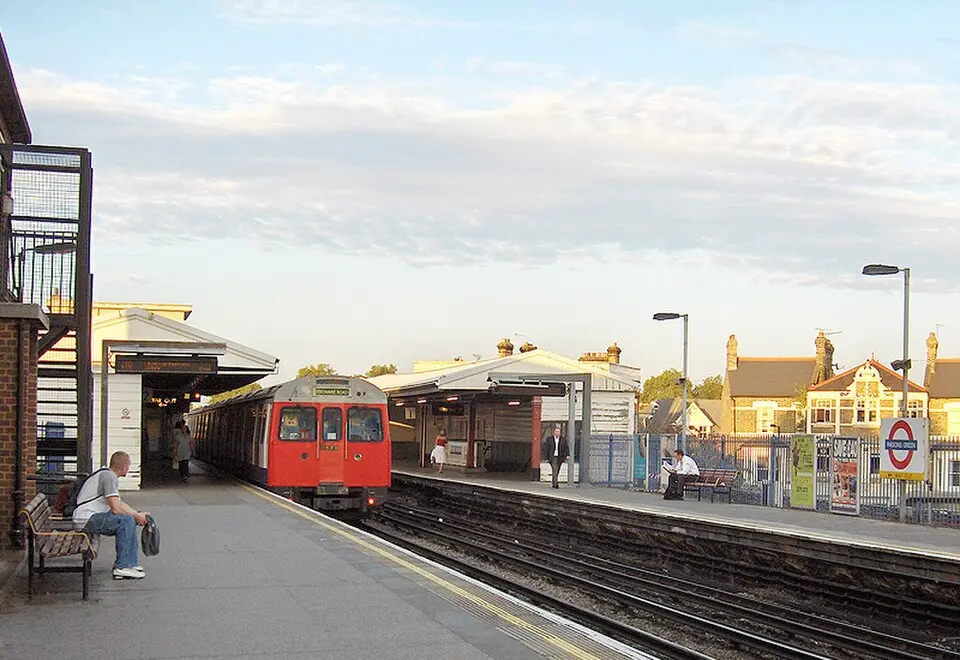 Parsons Green (London Underground)