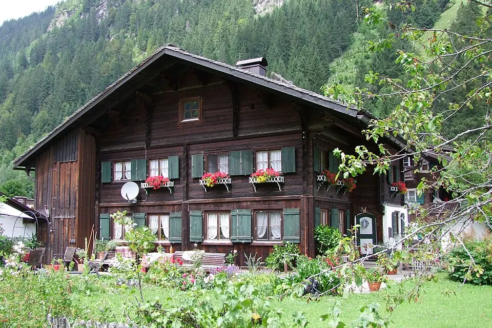 Pfarrhof und Bildstock