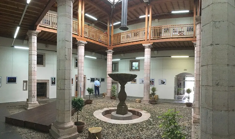 Palacio de Miranda Valdecarzana