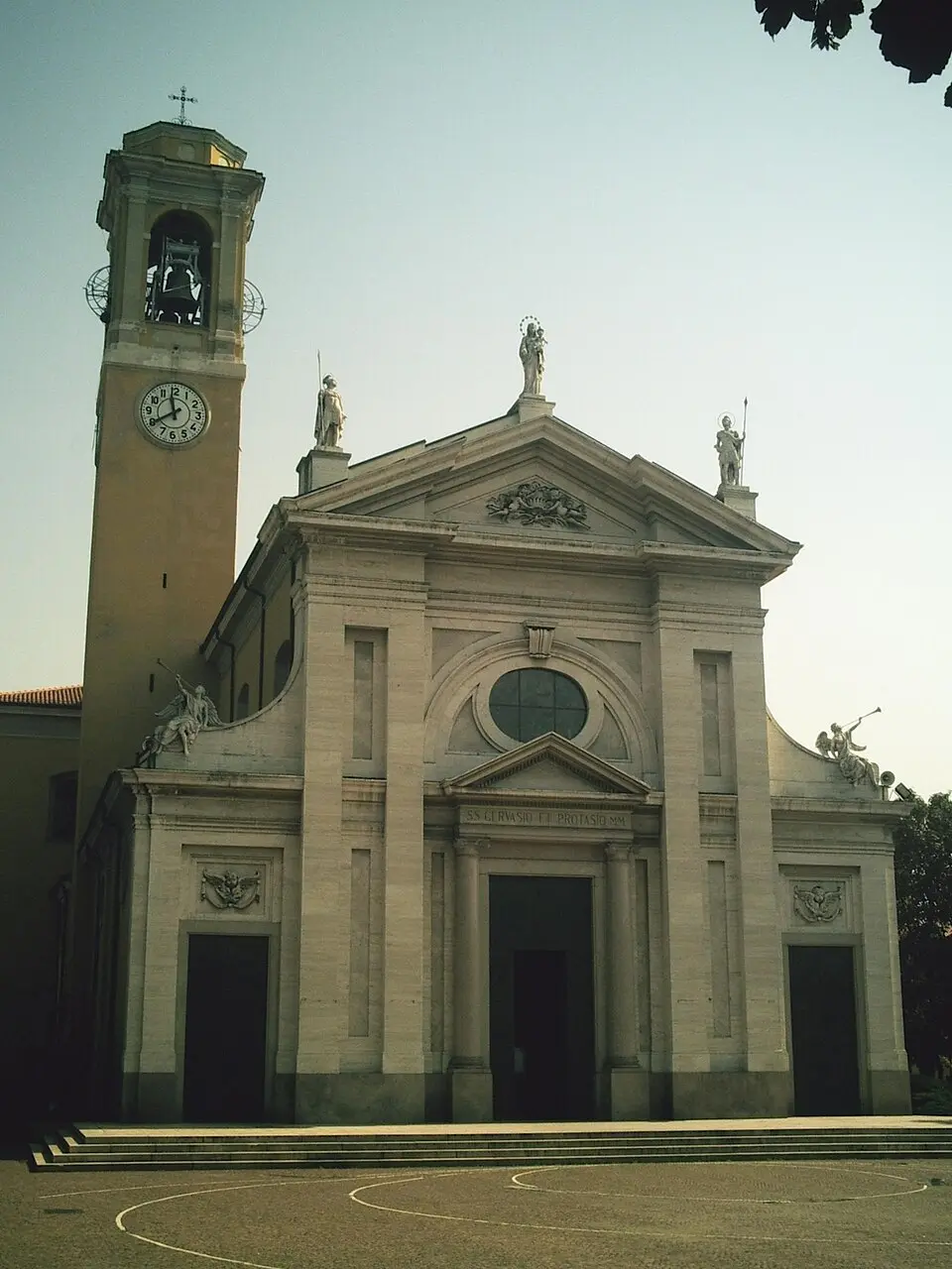 Image: Dm.insubre.82 · CC BY 3.0 chiesa dei Santi Gervasio e Protasio
