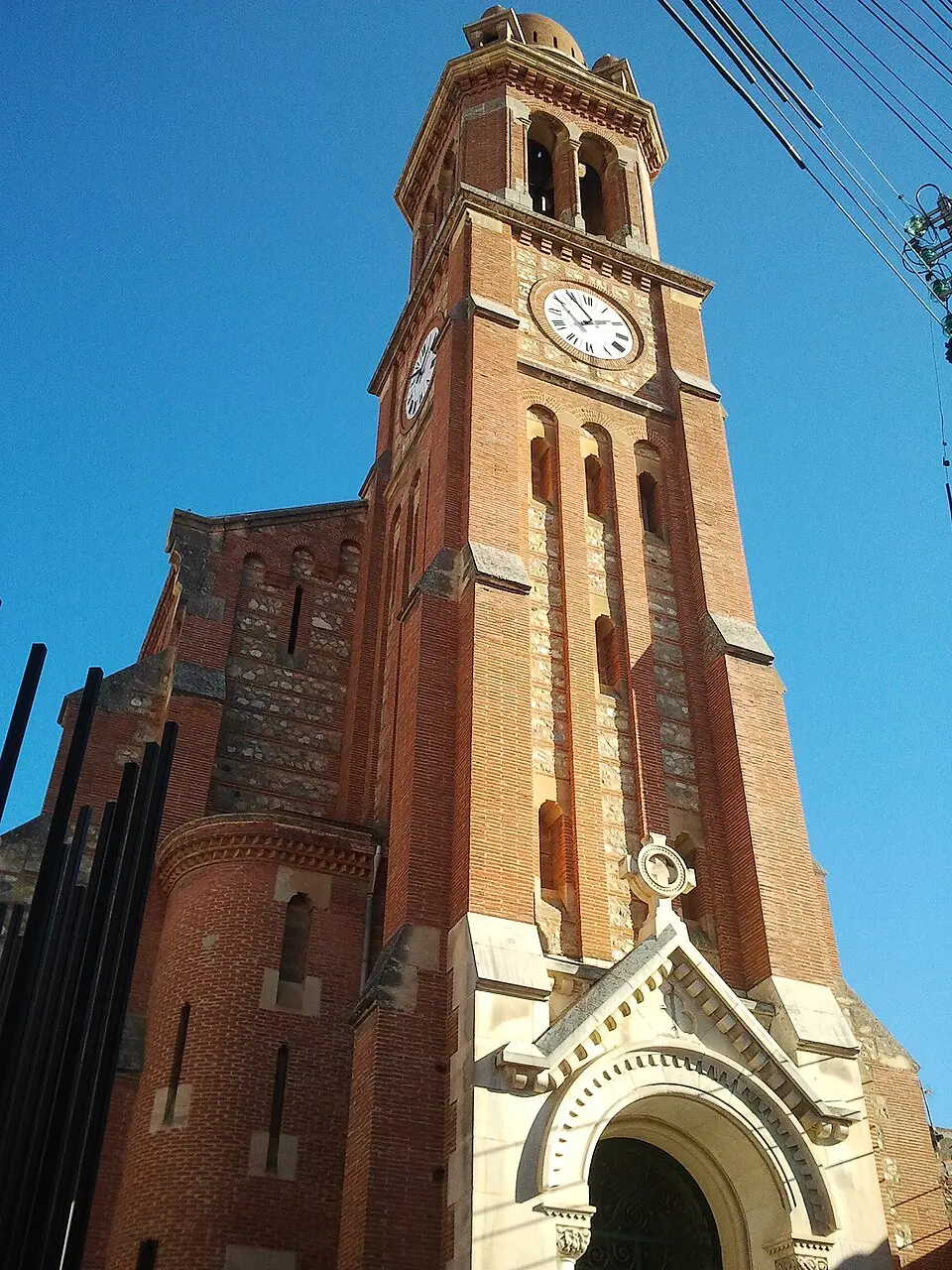 église des Saintes-Hosties