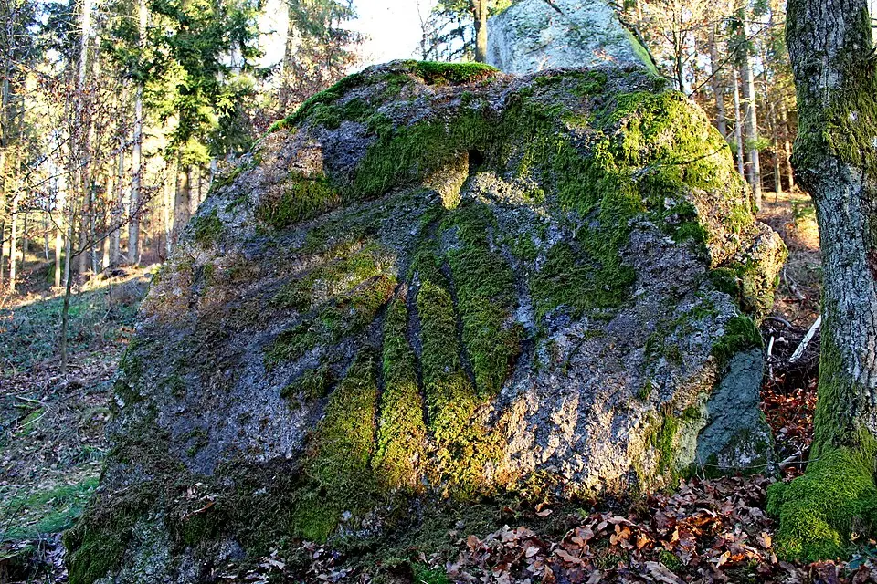 Pechölstein beim Birl