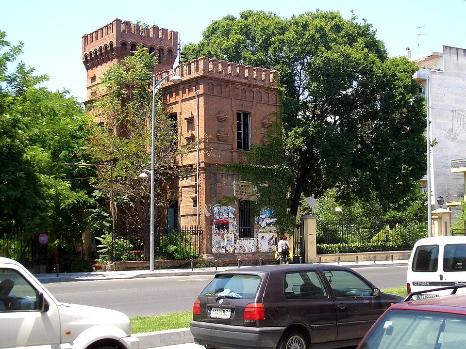 Chateau Mon Bonheur