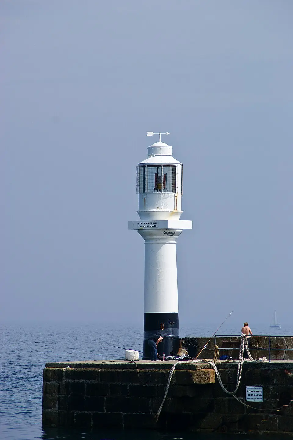 Penzance South Pier Light