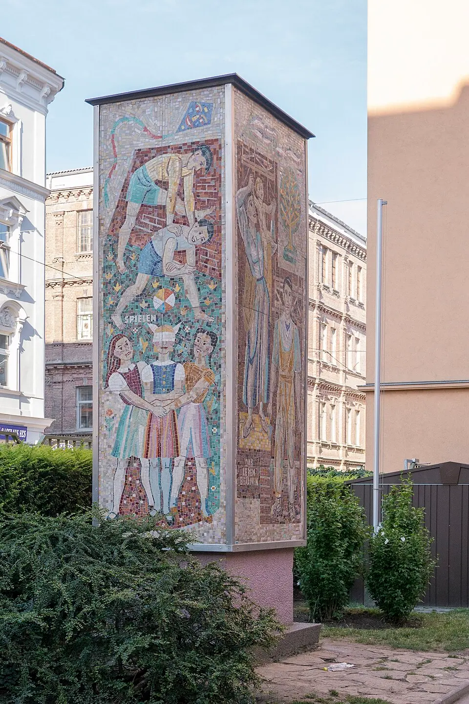 Slika: Thomas Ledl · CC BY-SA 3.0 AT Mosaikpfeiler