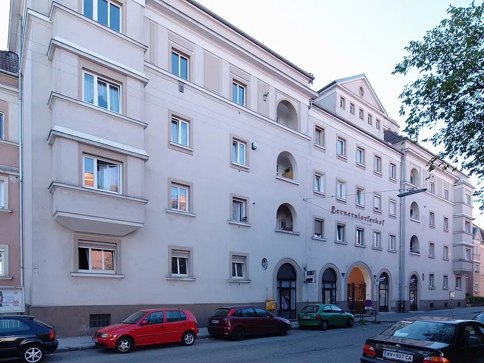 Kommunaler Wohnbau, Pernerstorferhof