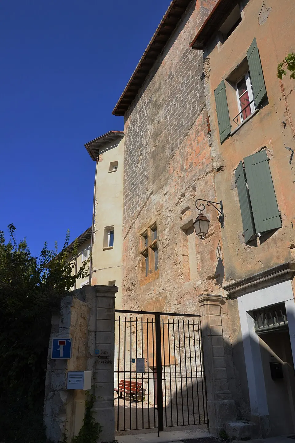tour Giberti de Pernes-les-Fontaines