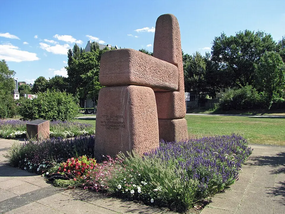 Peter-Altmeier-Denkmal (Koblenz)