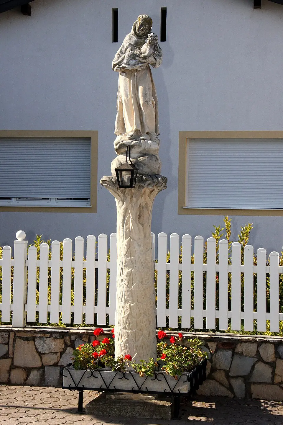 Image: Steindy · CC BY-SA 3.0 Figurenbildstock hl. Antonius von Padua