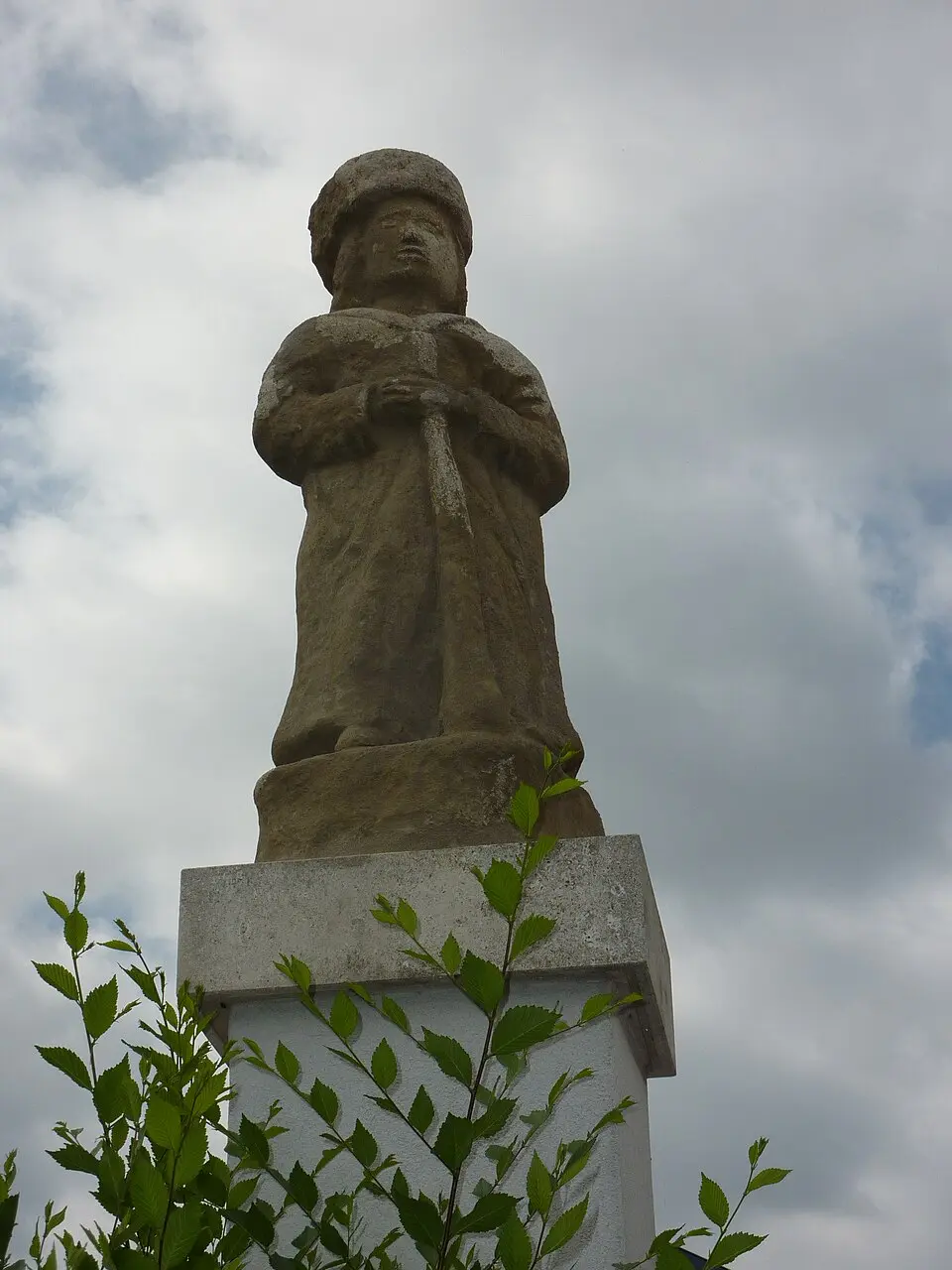 Figuren von zwei Mautmännchen
