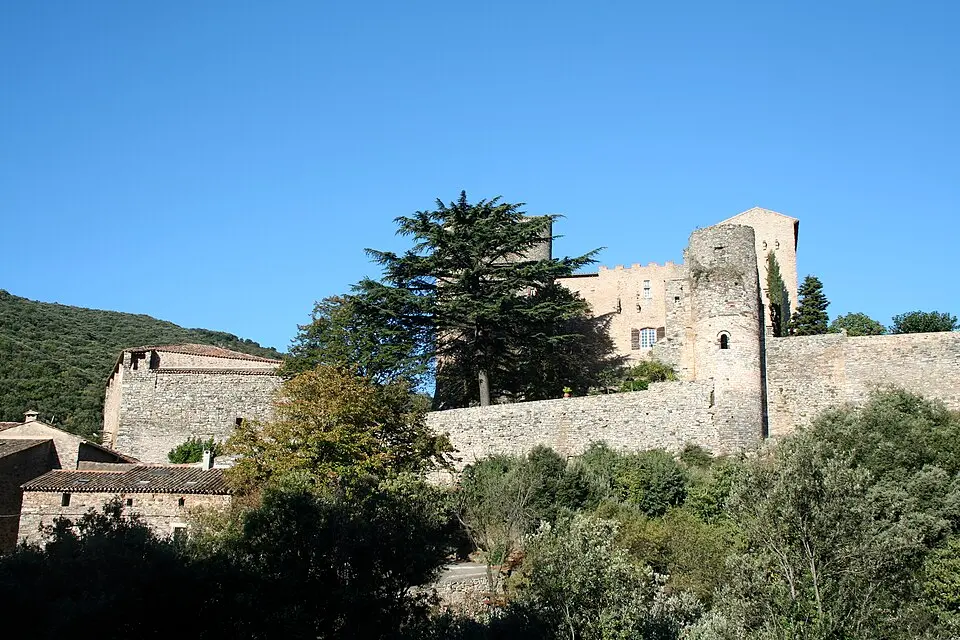 château de Pézènes-les-Mines