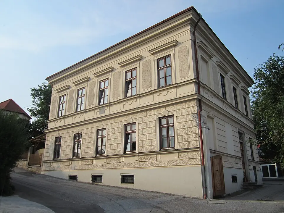 Obrázok: Kwerdenker · CC BY-SA 3.0 Pfarrhof