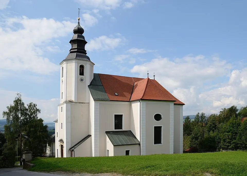 Obrázok: Herzi Pinki · CC BY-SA 3.0 Kath. Pfarrkirche hl. Laurentius
