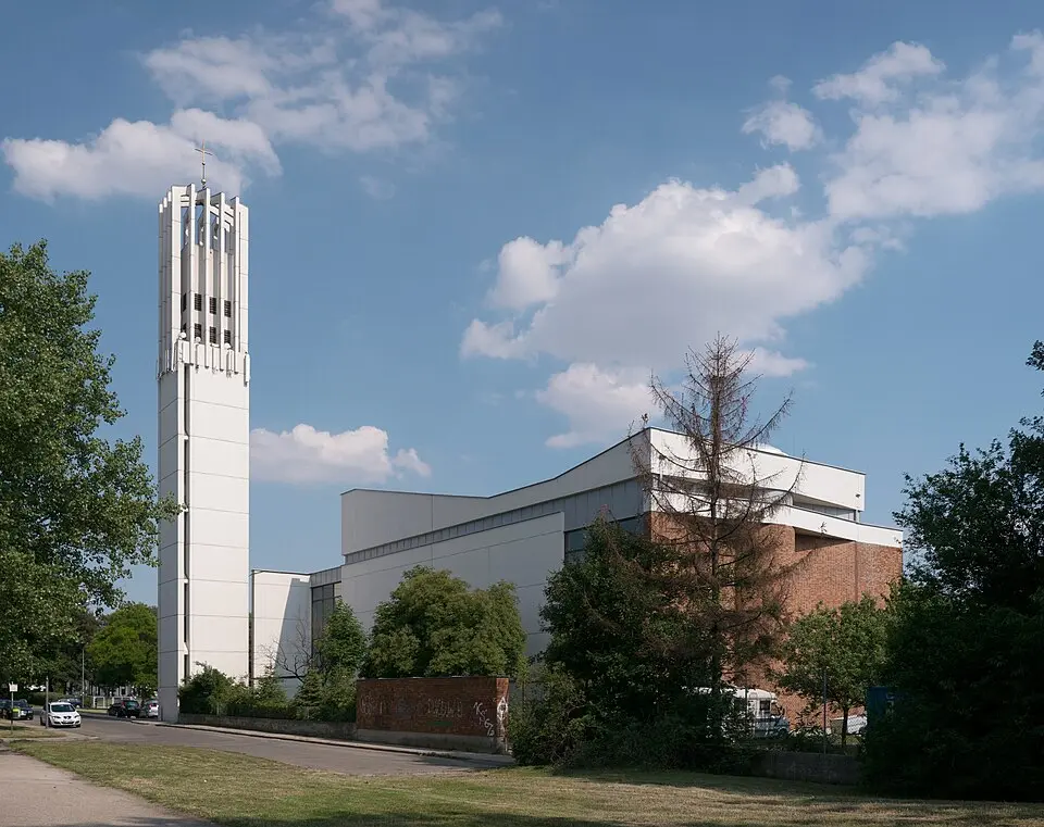 Pfarrkirche zum heiligen Franz von Sales