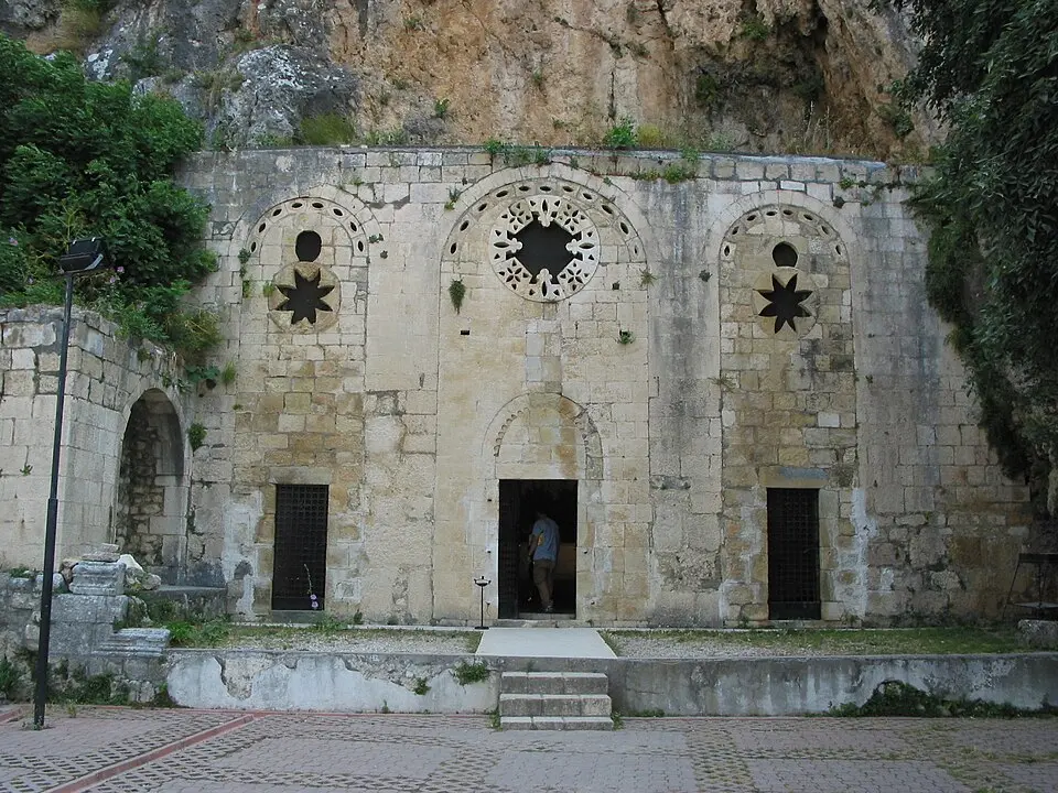 église Saint-Pierre d'Antioche