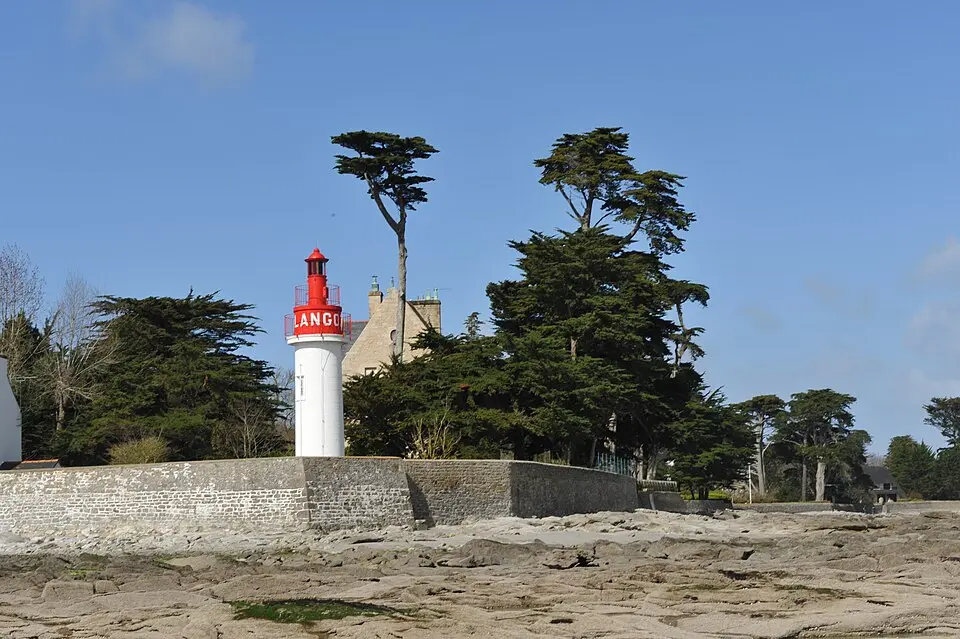 phare de Langoz