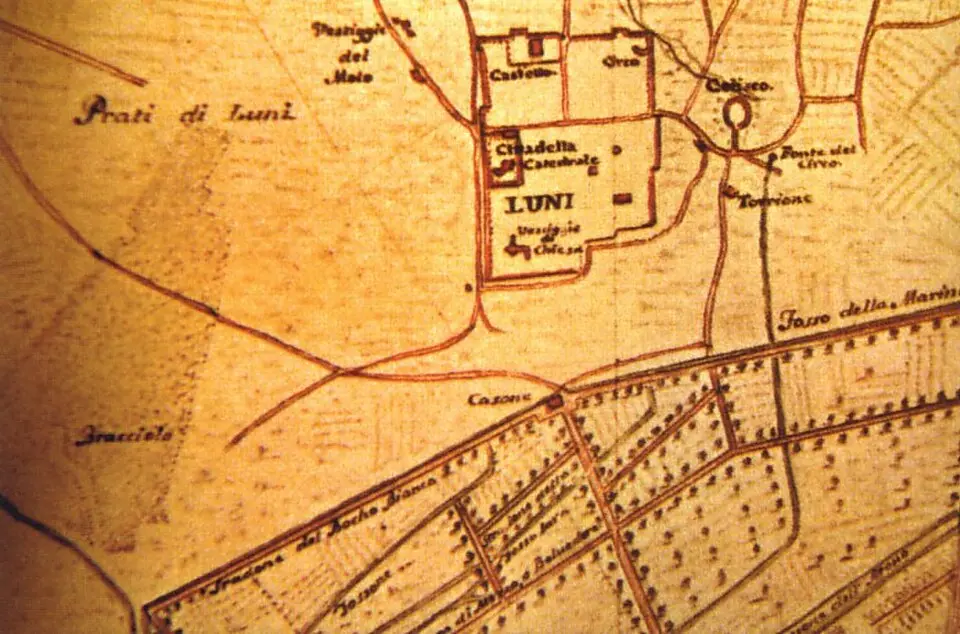 antica cattedrale di Luni