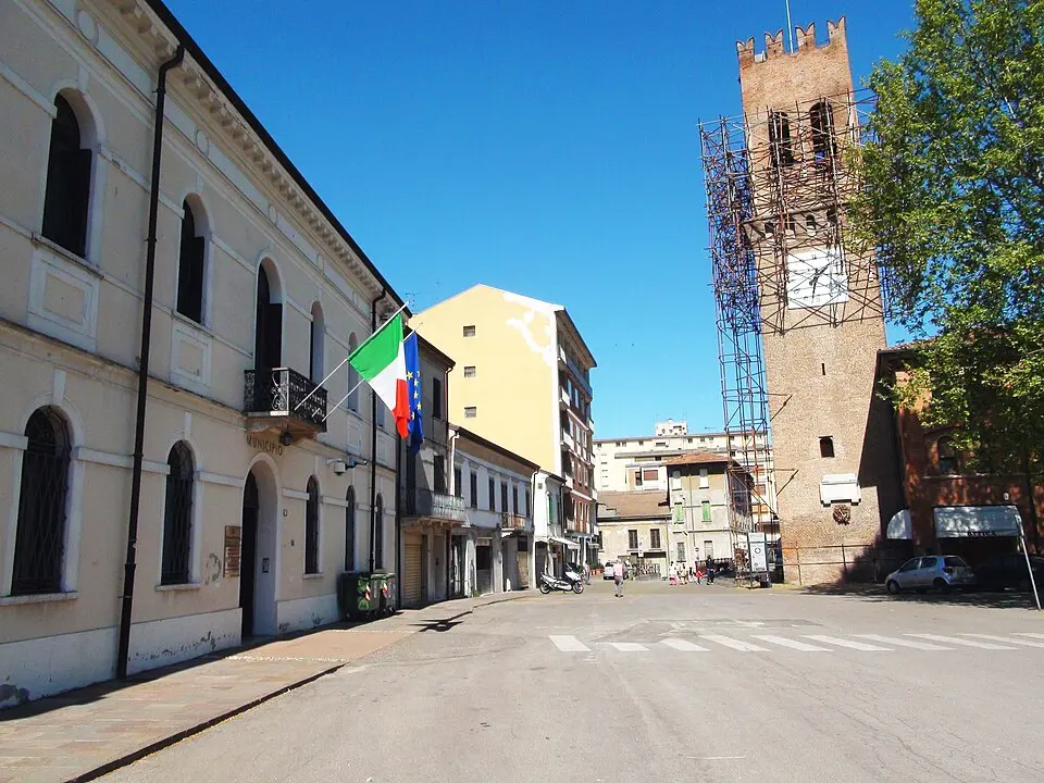 Torre civica