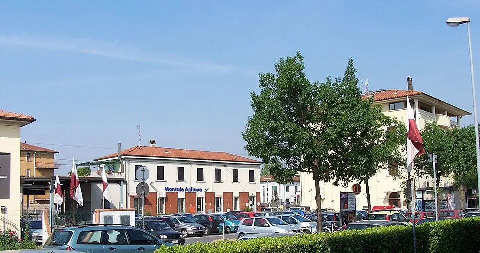 Stazione di Montale