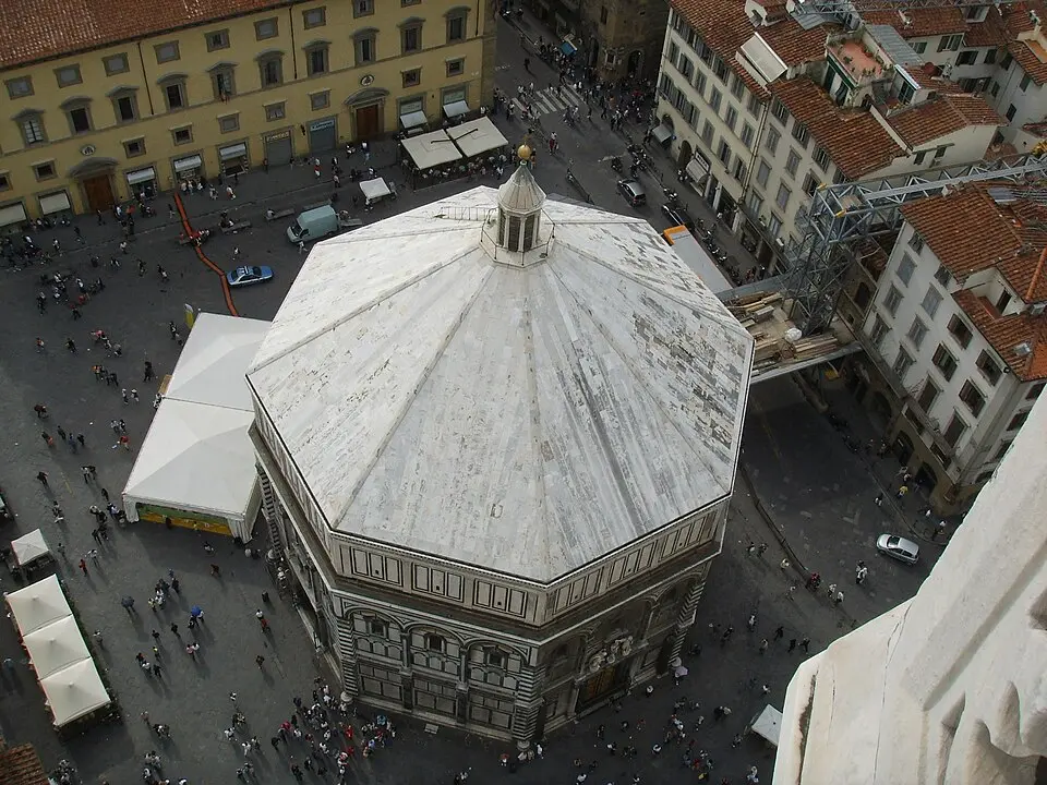 place de San-Giovanni