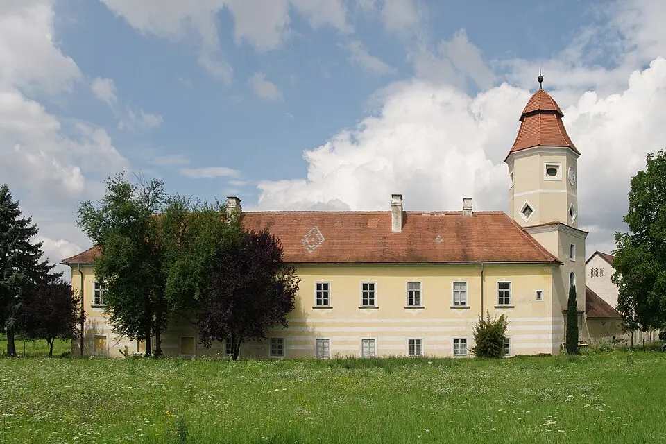 Schloss Pielach mit Wandmalereien