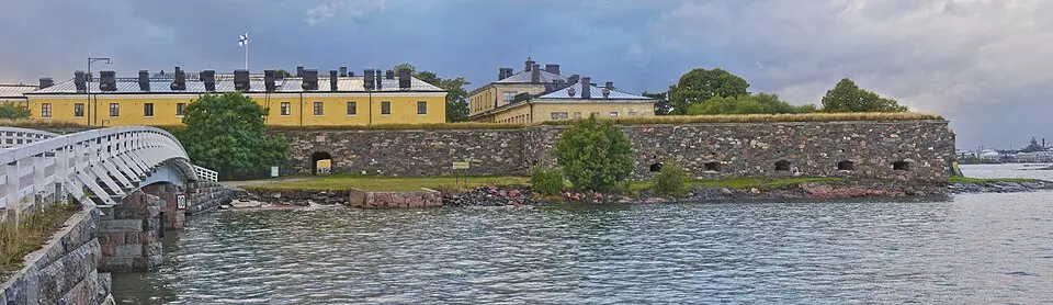 Pikku mustasaari