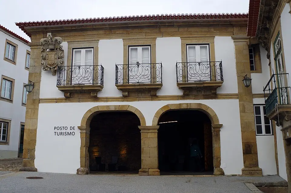 Antigos paços do concelho (edifício onde se encontra instalado o museu)