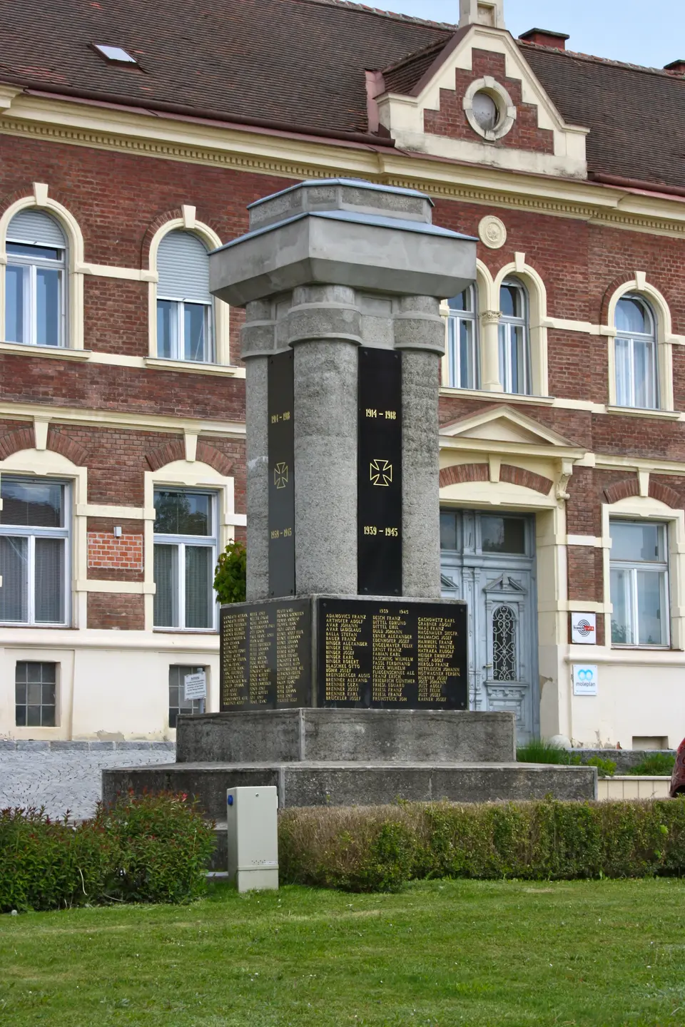 Kriegerdenkmal