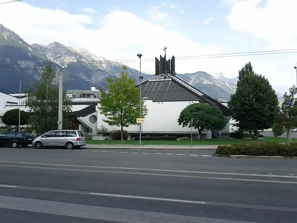 Obrázok: Leitzsche (talk) · CC BY-SA 3.0 AT St. Pirmin