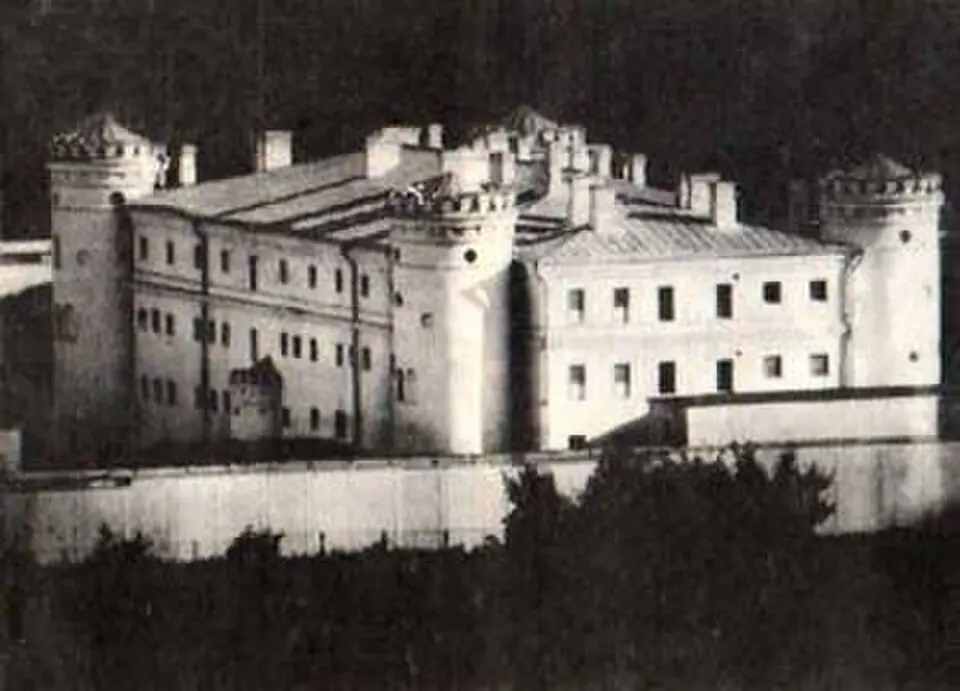 Piščalavski grad