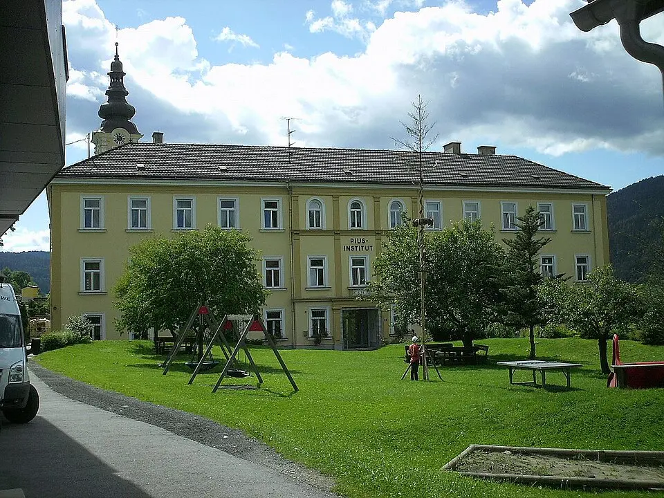 Pius-Institut der Kreuzschwestern