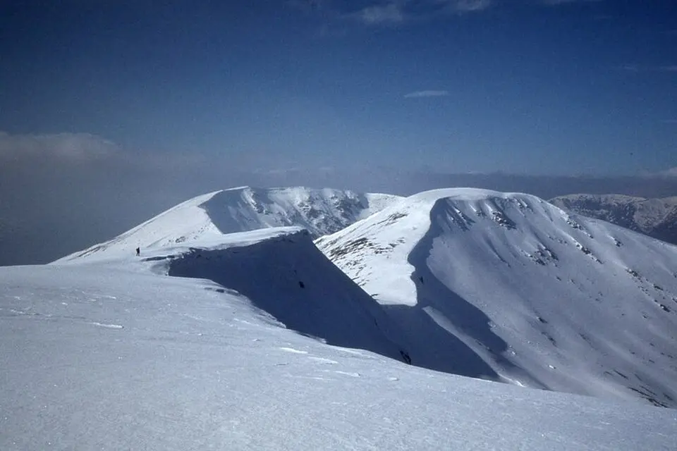 Image: Jim Barton · CC BY-SA 2.0 Beinn Eibhinn