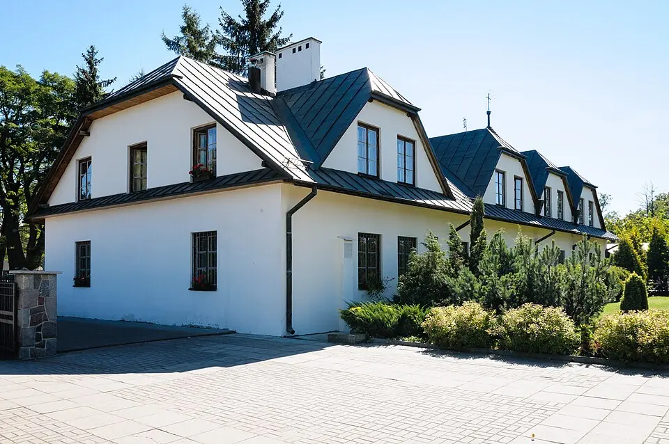 Klasztor, ob. plebania