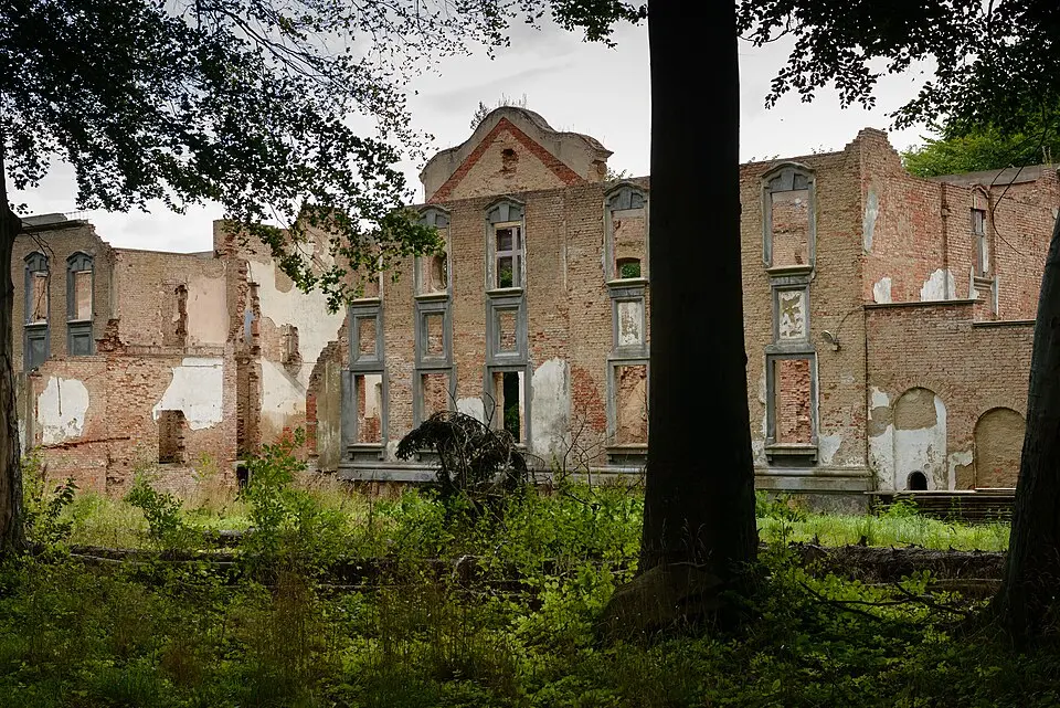 Zespół pałacowy