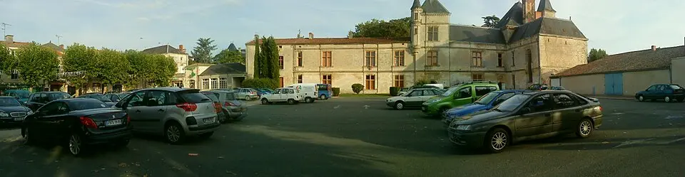 château de Coulonges-sur-l'Autize
