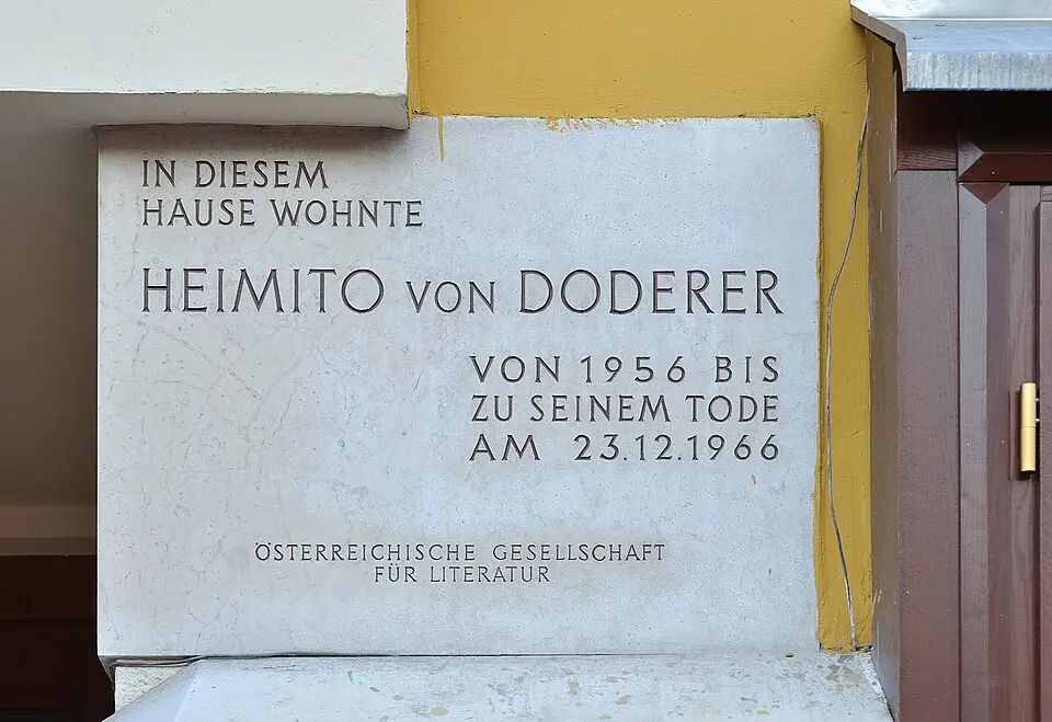 Image: Herzi Pinki · CC BY-SA 4.0 Gedenktafel für Heimito von Doderer (Wien, Währinger Straße 50)