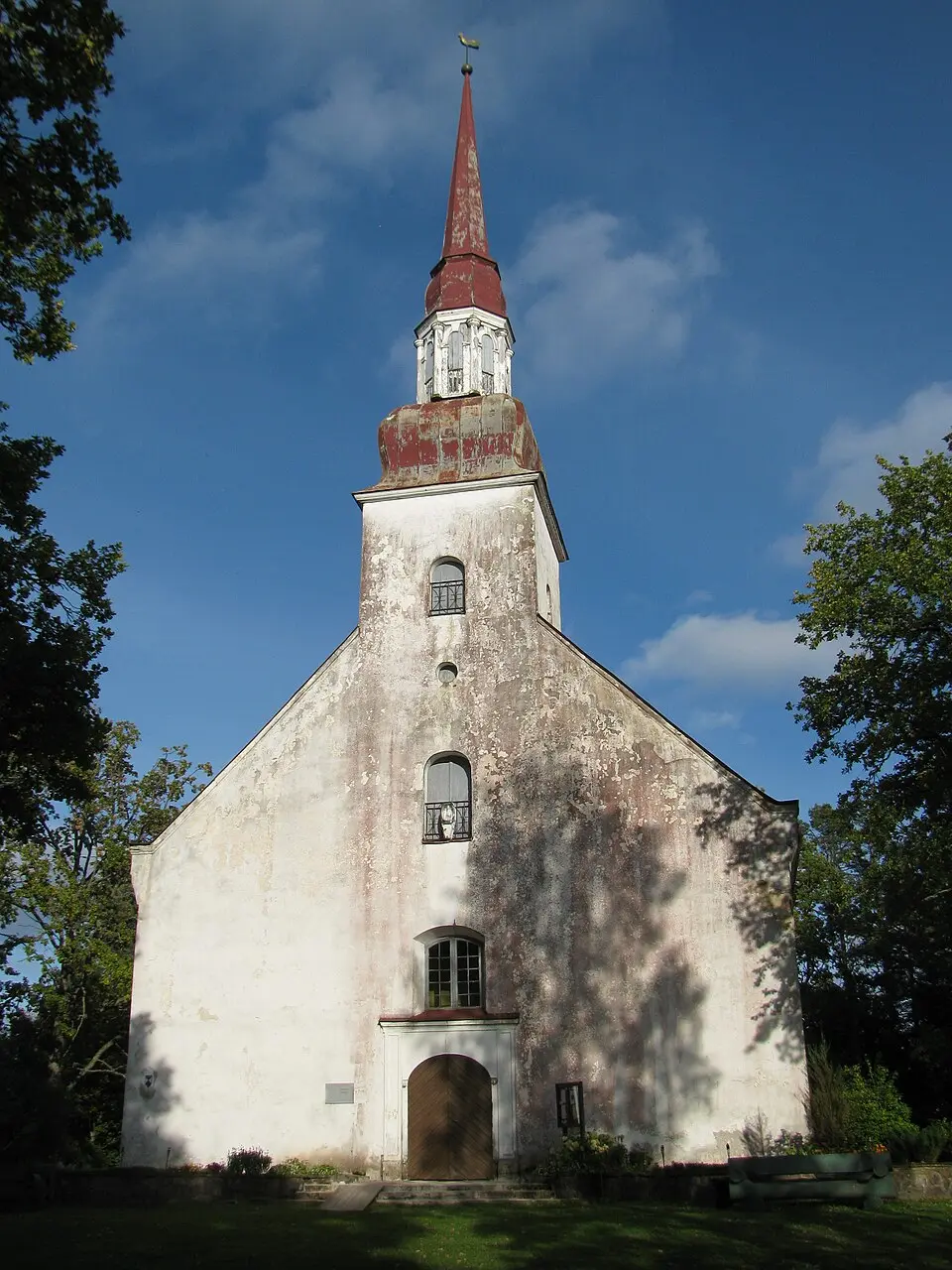 Apekalna (Opekalna) luterāņu baznīca