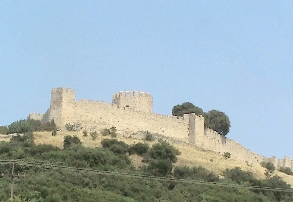Κάστρο του Πλαταμώνα