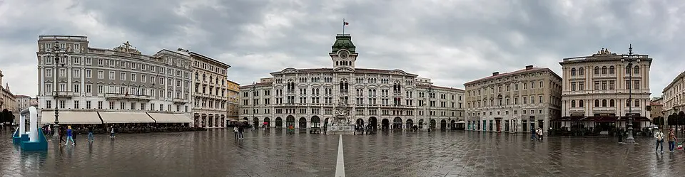 piazza Unità d'Italia