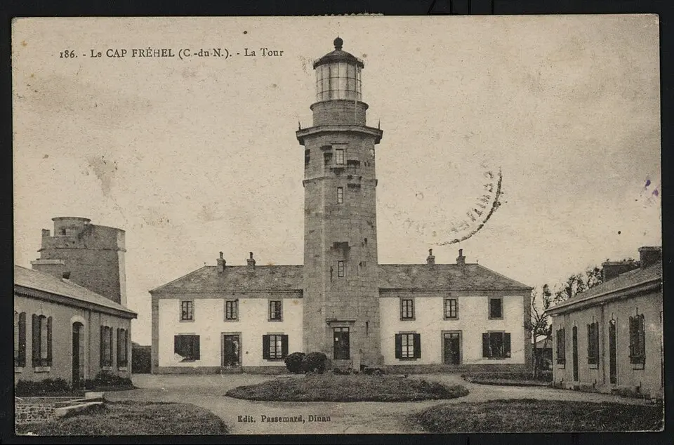 Obrázok: J. Passemard · Public domain phare du Cap Fréhel