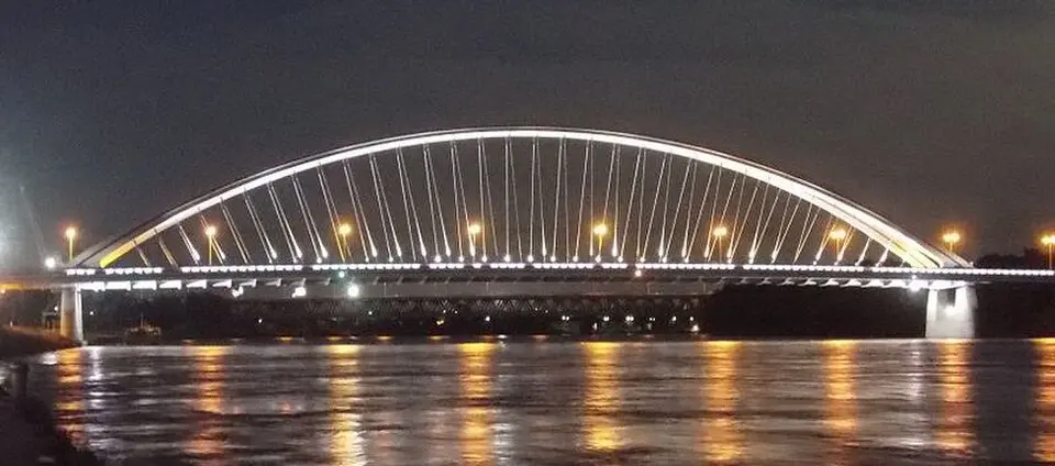 pont Apollo