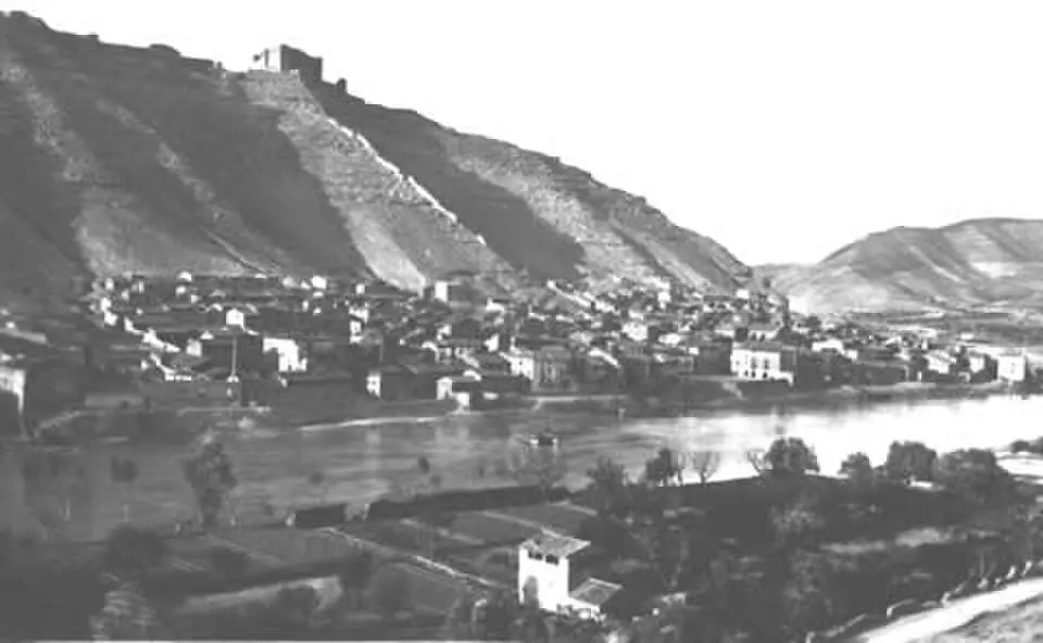 pueblo viejo de Mequinenza