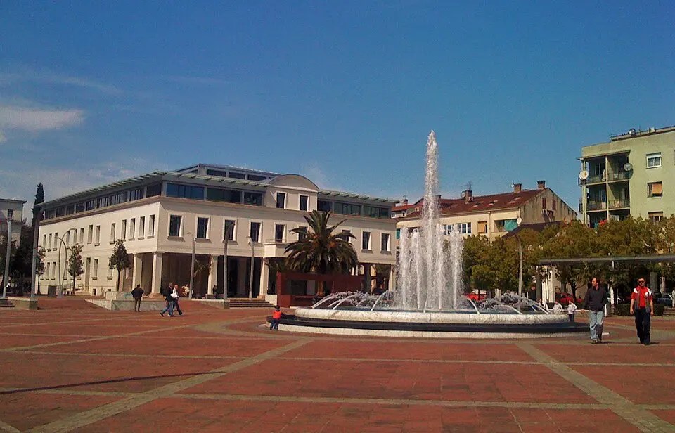 Independence Square, Podgorica