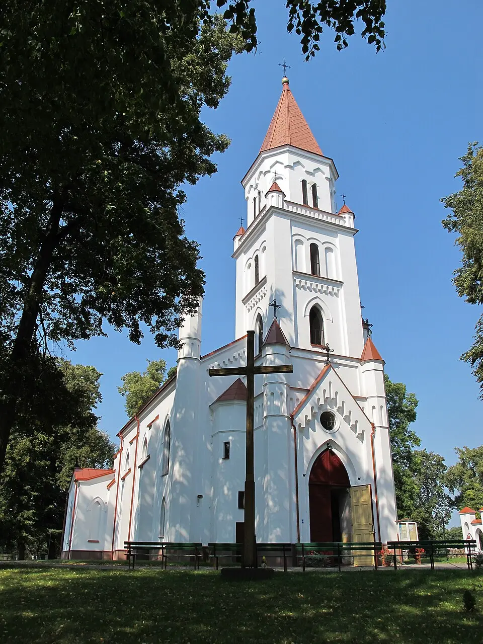 Sanktuarium św. Antoniego Padewskiego w Niewodnicy Kościelnej
