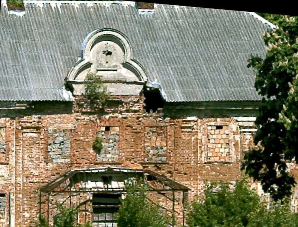 Pałac w Żelazie