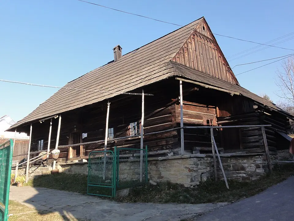 Izba Regionalna "Chata Kawuloka" w Istebnej