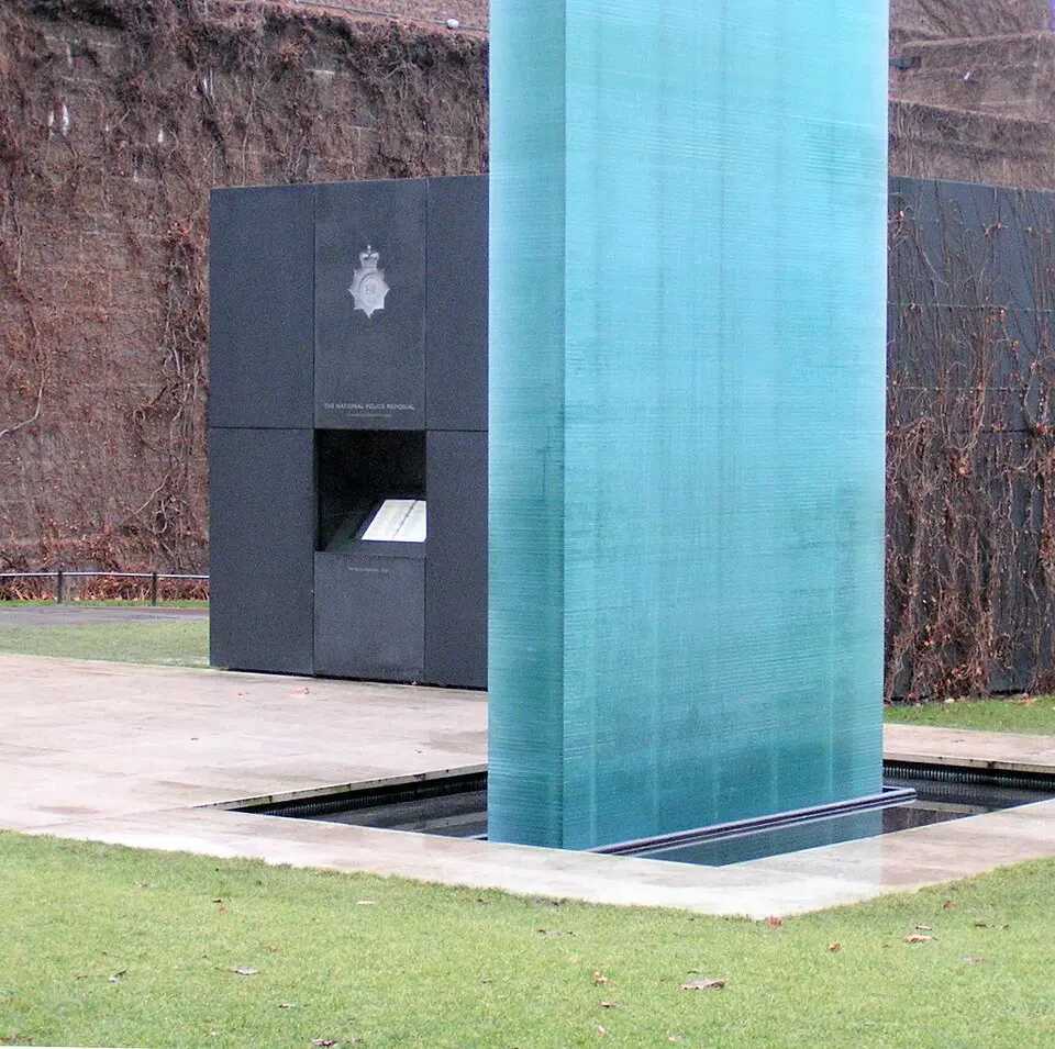 Image: Canthusus at English Wikipedia · CC BY-SA 3.0 National Police Memorial