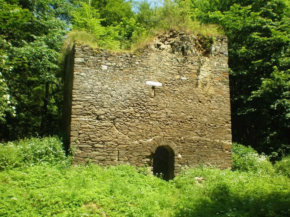 Pomezná