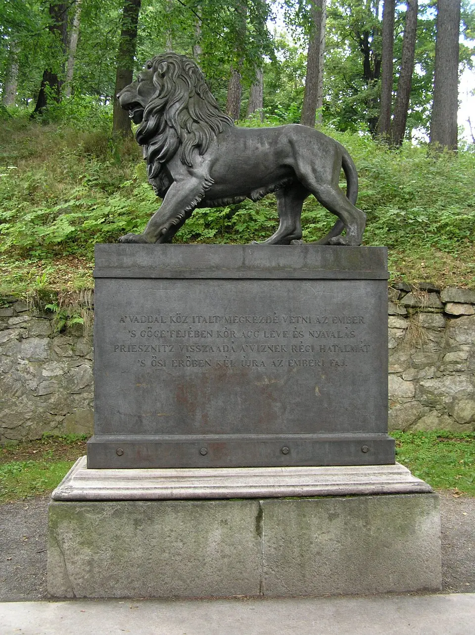 Image: Paveln4 · CC BY-SA 3.0 Maďarský pomník